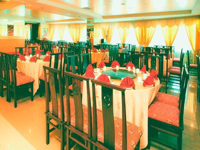 Mega Hotel Sdn Bhd Мири Екстериор снимка